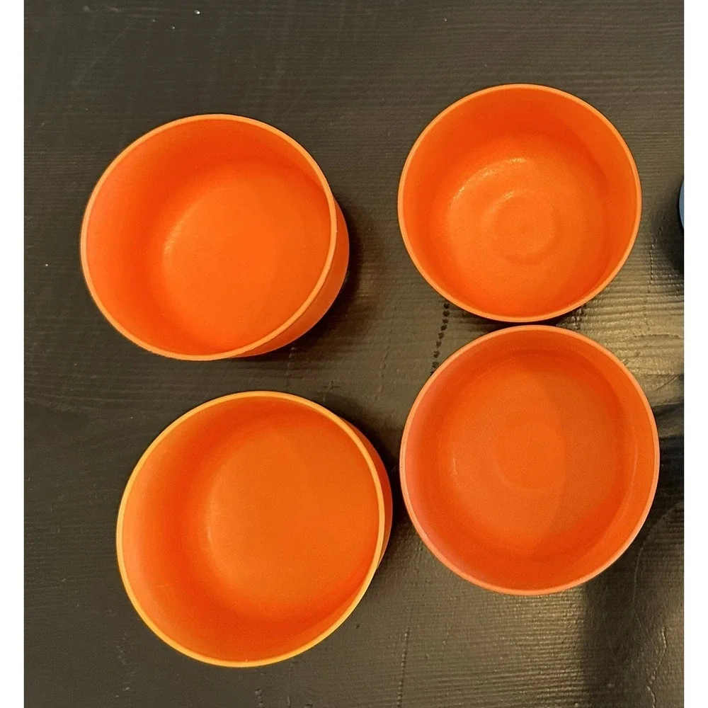 Tupperware vintage small